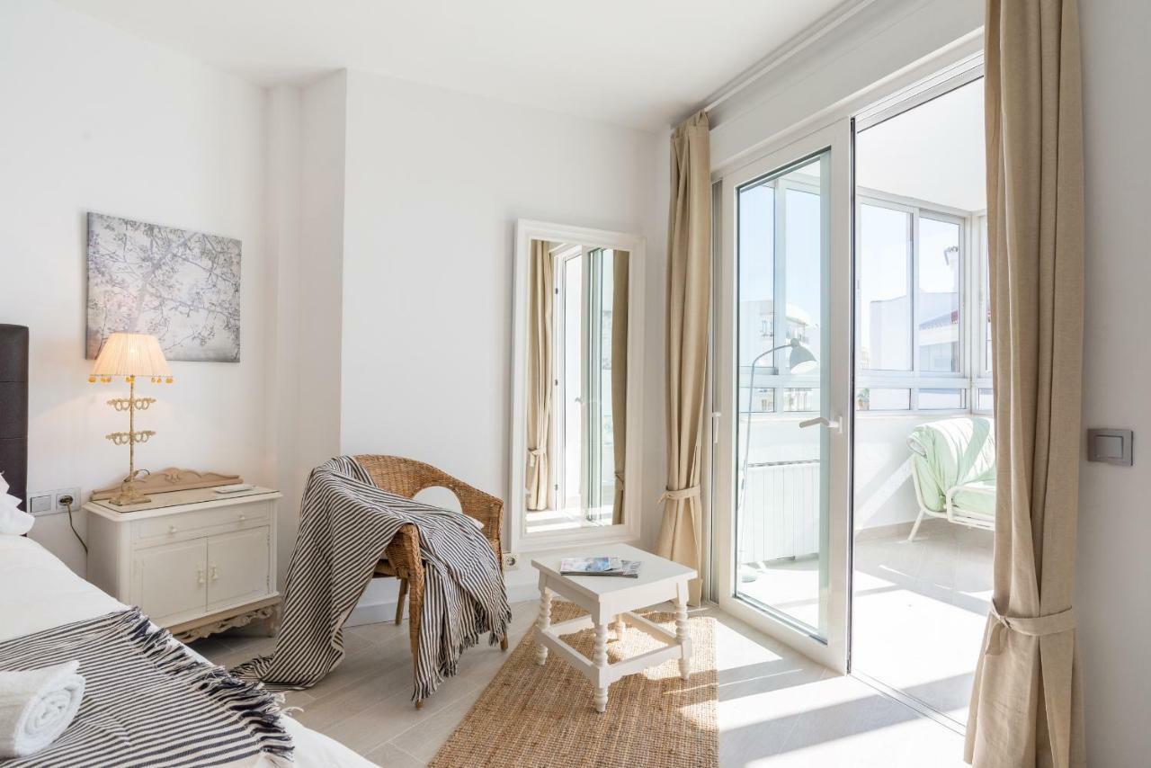 Tgh/ Marbella Beachfront And Center 외부 사진