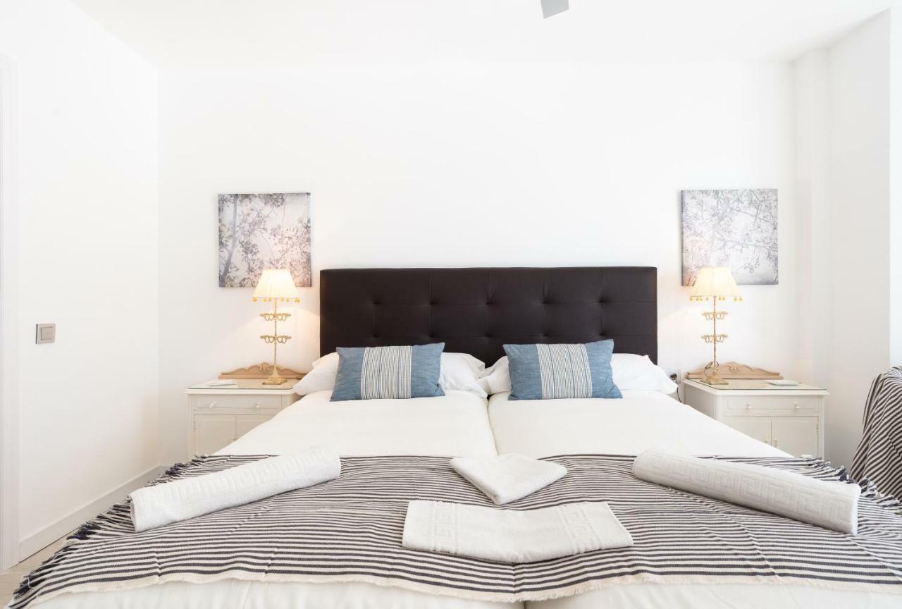 Tgh/ Marbella Beachfront And Center 외부 사진